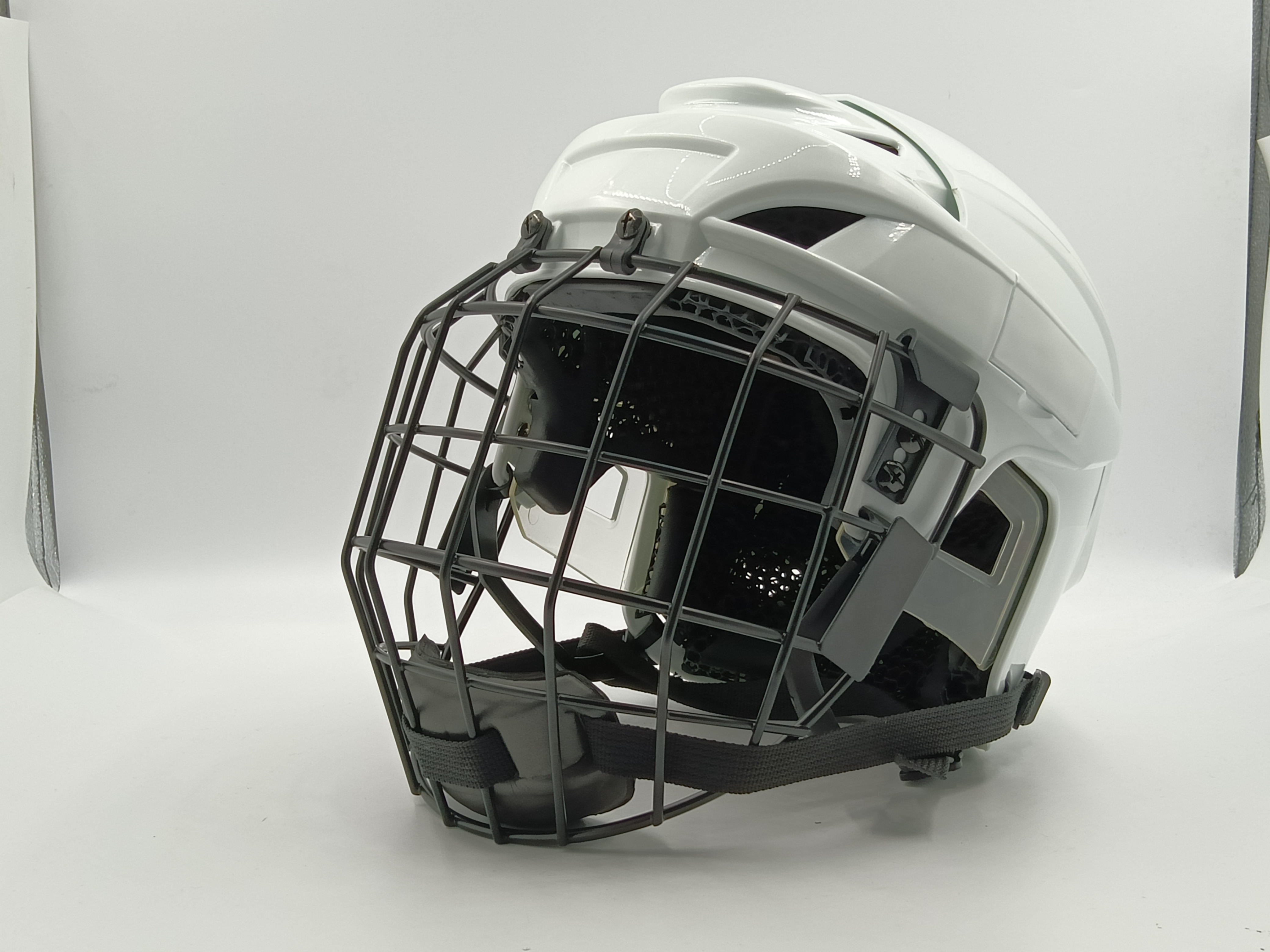 (NY)GY revolutionerar ishockeymasker med revolutionerande 3D-gitterutskriftsteknik